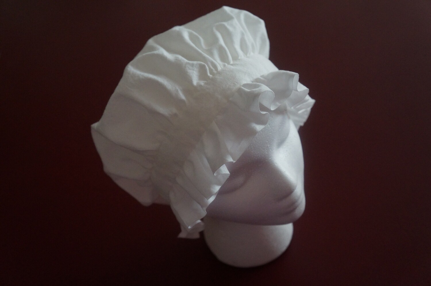 Women&#39;s Ruffled Dormeuse Cap