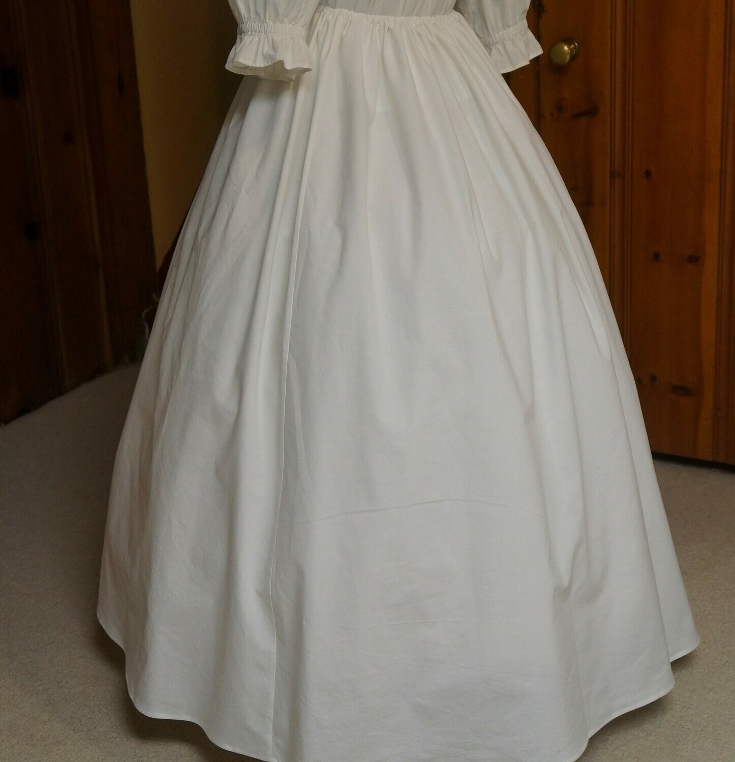 Women&#39;s Long Cotton Slip