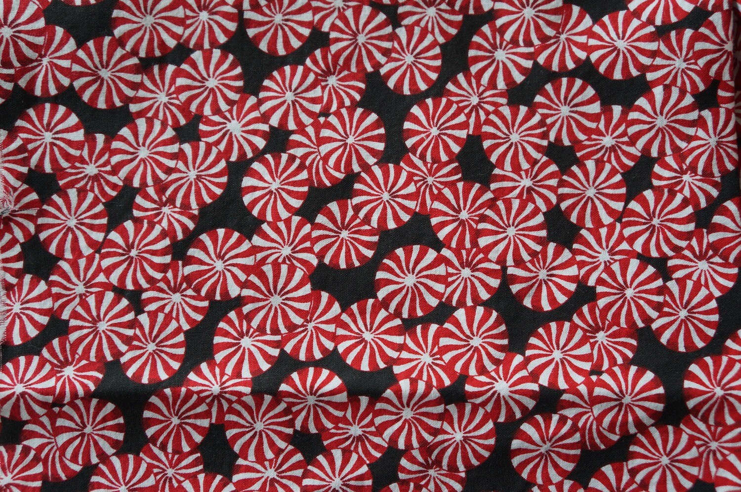 Limited Edition Fun Prints Face Mask | Novelty Fabric, Fabric Choices: Yummy Mints