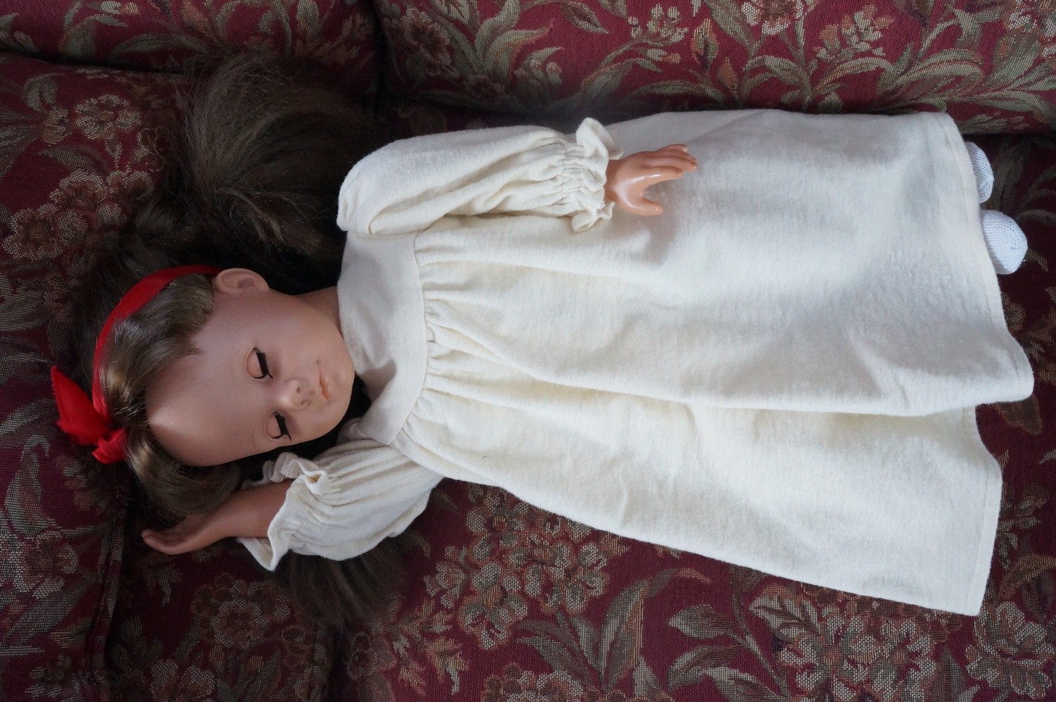 18&quot; Doll Nightgown