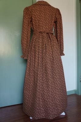 Women’s Tie-Backs