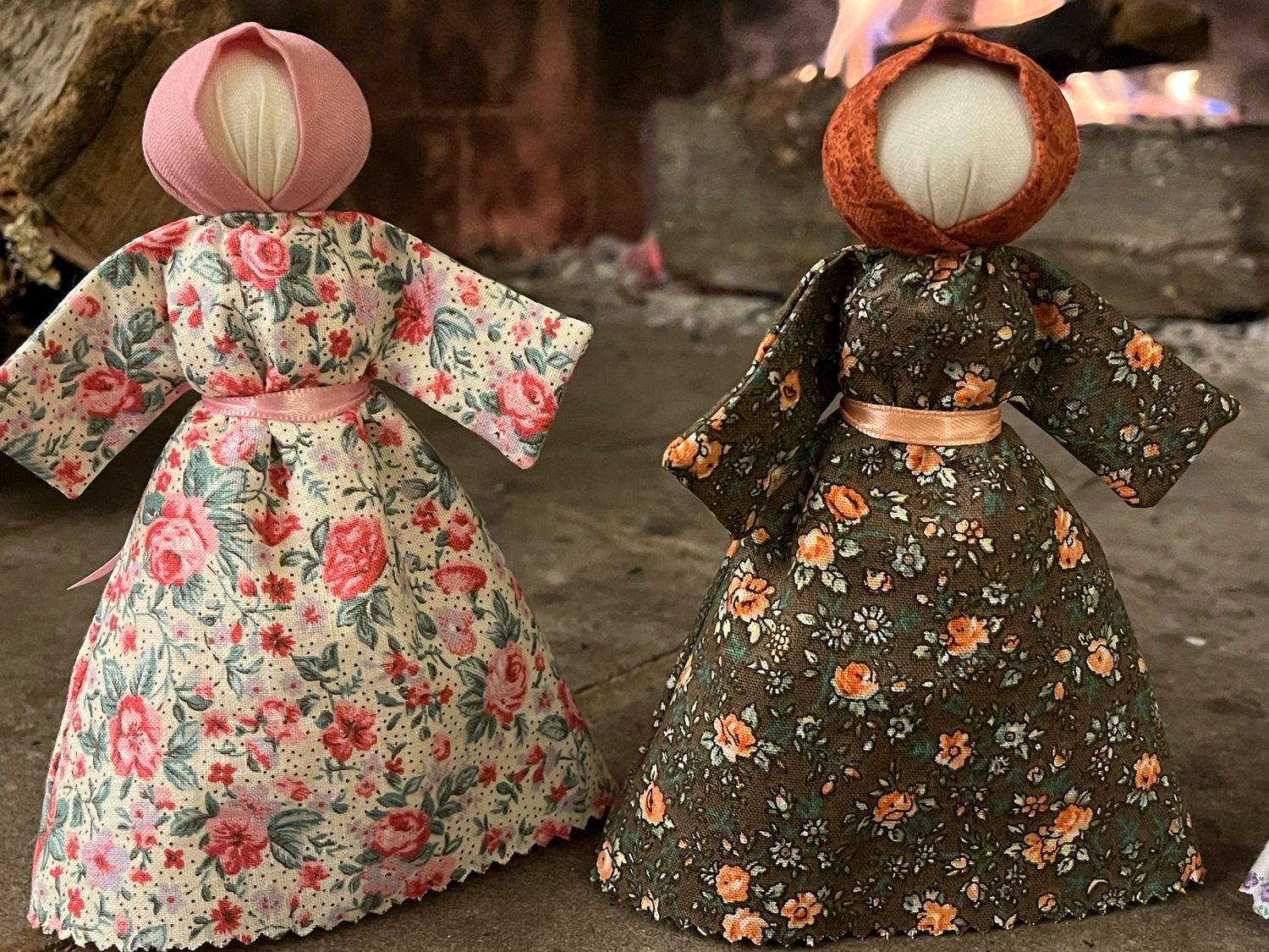 READY TO SHIP 6" Cabin Dolls - The Little Pioneers!