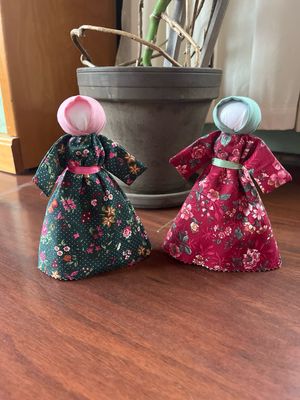 READY TO SHIP 6" Cabin Dolls - The Little Pioneers!