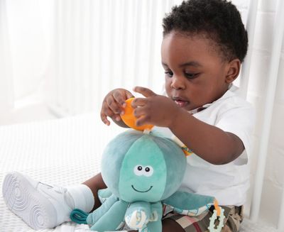 PELUCHE SENSORIAL OCTO EL PULPO CON MORDILLO