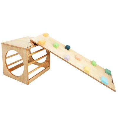 RAMPA CON ESCALADORES MONTESSORI