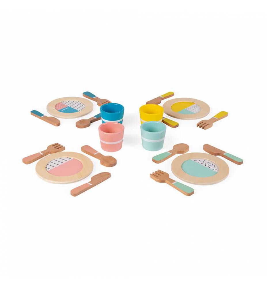 SET DE VAJILLA EN MADERA