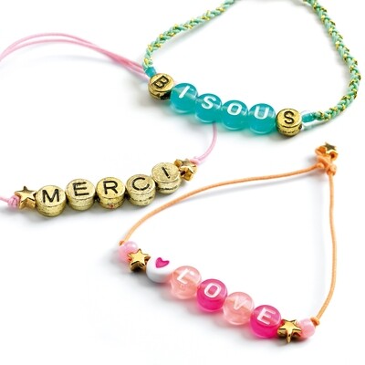 JUEGO PARA ARMAR PULSERAS PERLAS ALFABETO