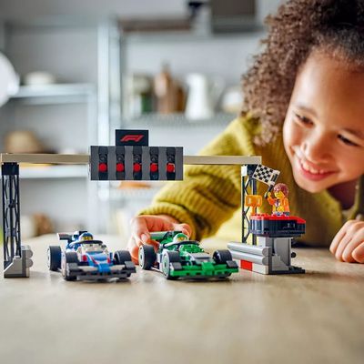LEGO CITY PARRILLA DE F1 CON AUTOS DE CARRERAS 313 PIEZAS