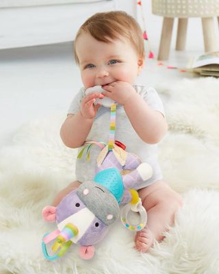 PELUCHE SENSORIAL BANDANA BUDDIES UNICORNIO