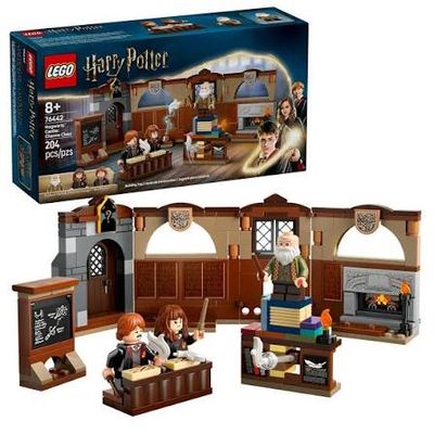 LEGO HARRY POTTER CLASES DE ENCANTAMIENTO 204PC