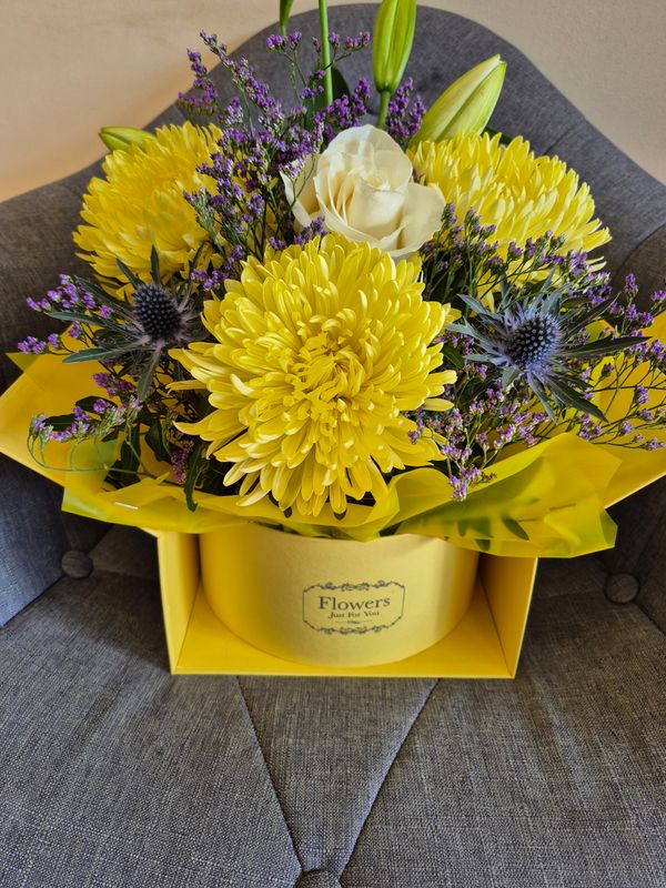 You are my Sunshine hatbox arrangement