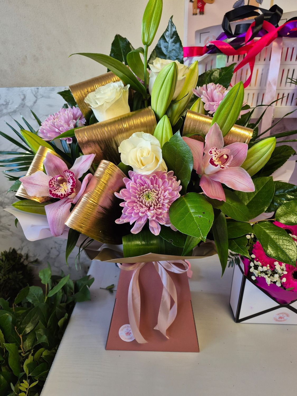 Rose gold arrangement