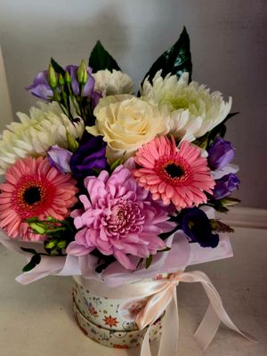 Hatbox Arrangements