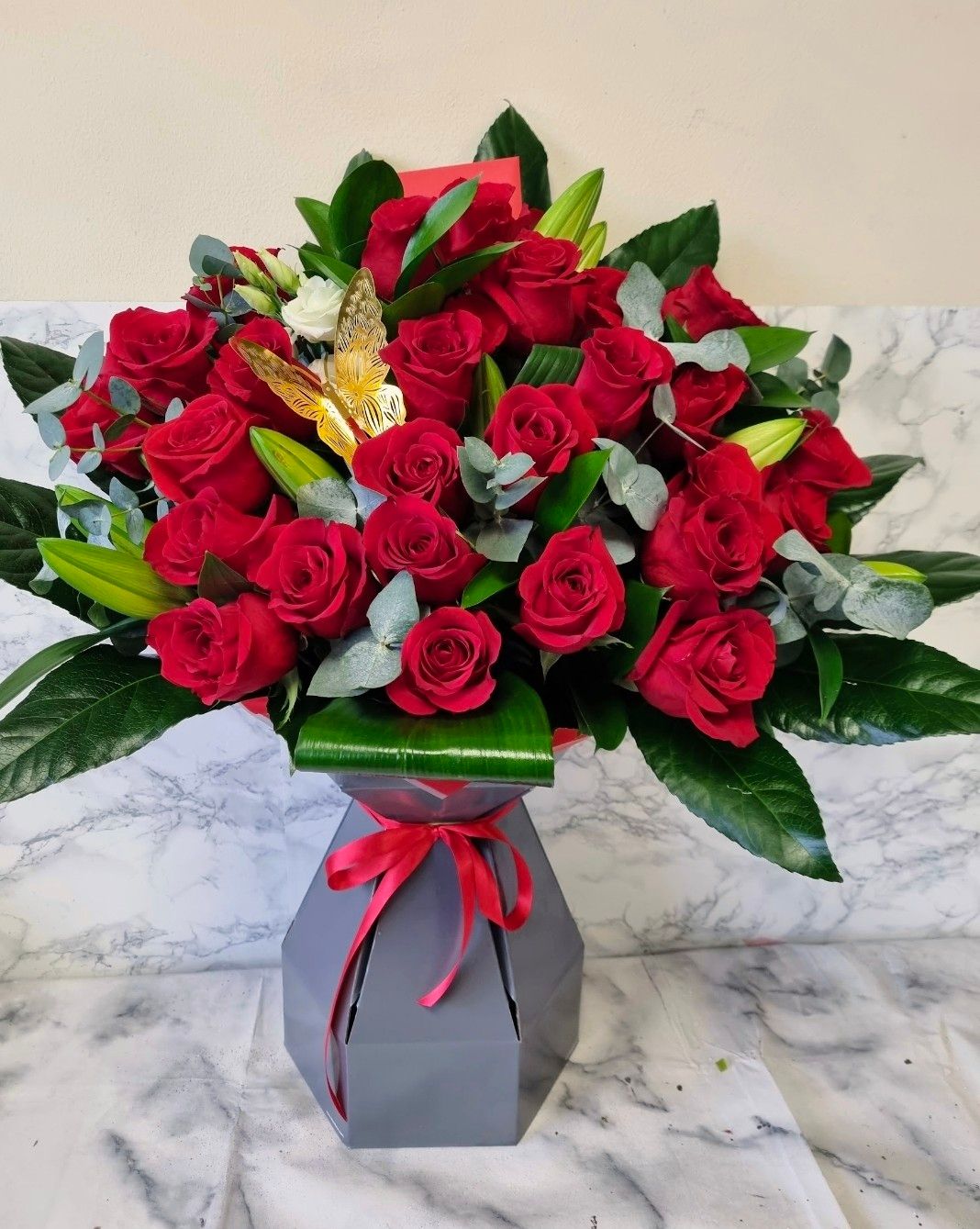 𝒀𝒐𝒖 𝒂𝒓𝒆 𝒎𝒚 𝑫𝒆𝒔𝒕𝒊𝒏𝒚 24  𝒓𝒆𝒅 𝒓𝒐𝒔𝒆𝐬