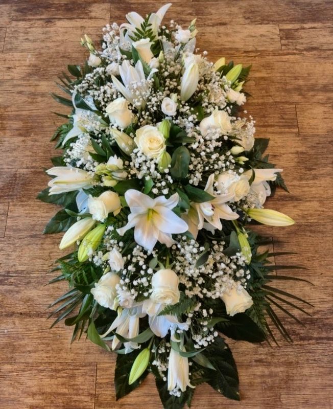  Lilly &amp; Roses Casket spray 