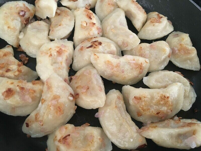 Vareniki (potato and fried onion), 1 plate