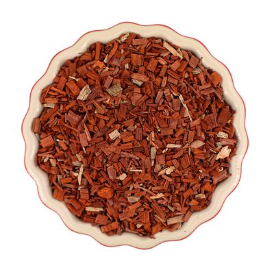 Rotes Sandelholz, geschnitten
