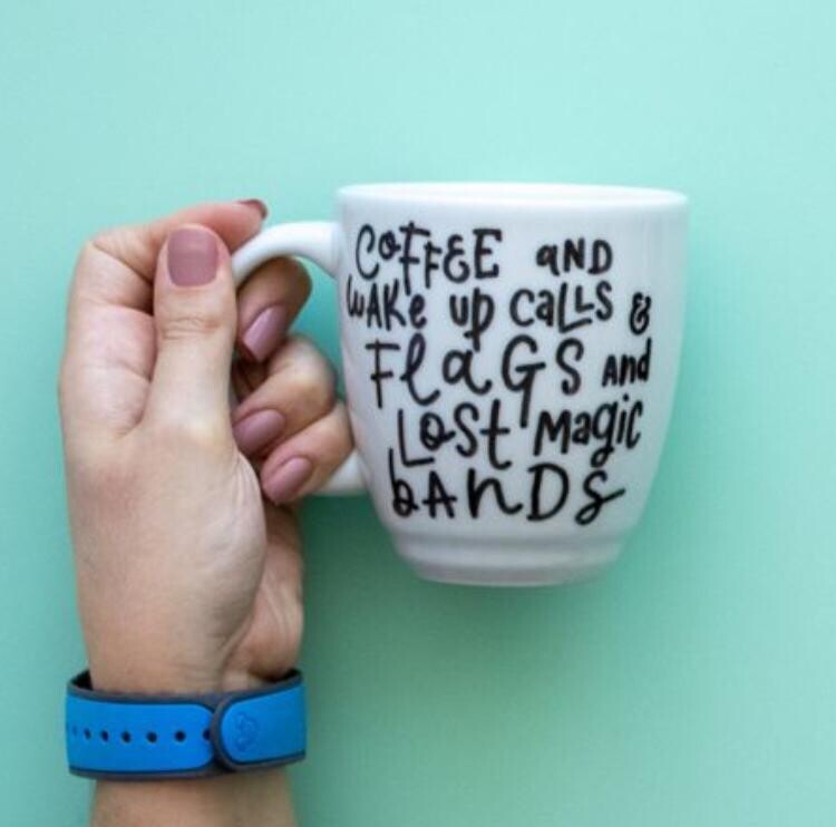Caneca de Guia Disney