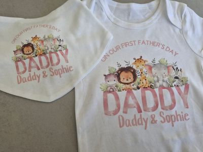 Baby Bib &amp; Vest Set - 1st Fathers Day - Safari