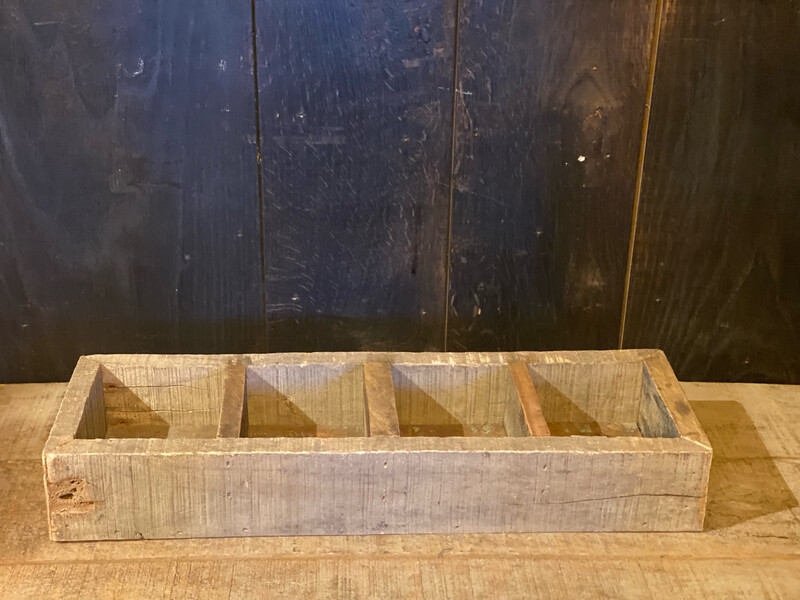 Houten Bakje Met 4 Vakken