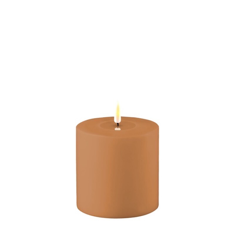 Deluxe Homeart Outdoor Led Kaars 10x10 Caramel