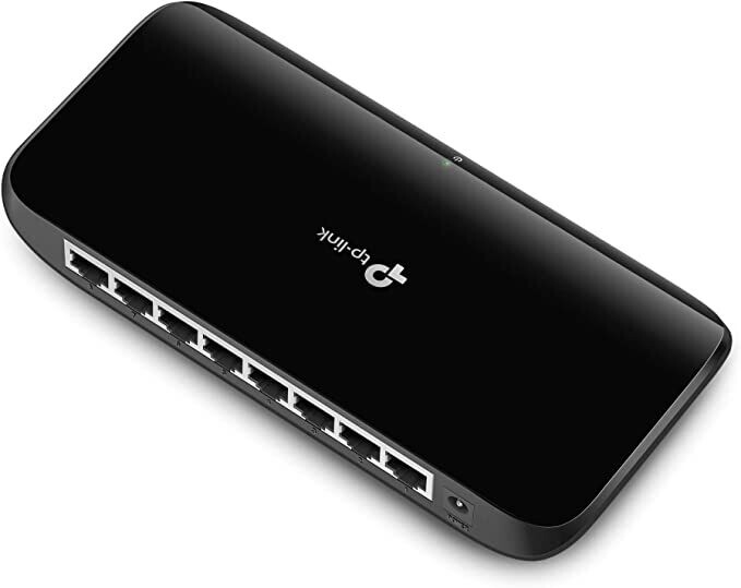 TP-Link TL-SG1008D Switch 8 Porte Gigabit, 10/100/1000Mbps, Plug &amp; Play, Nessuna Configurazione Richiesta, Struttura in Plastica, Nero