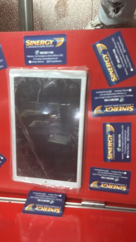 TABLET 10 POLLICI