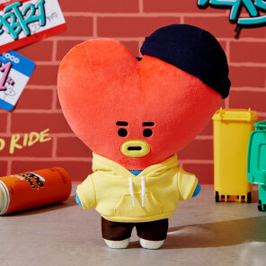 BT21 STREET MOOD STANDING DOLL / TATA