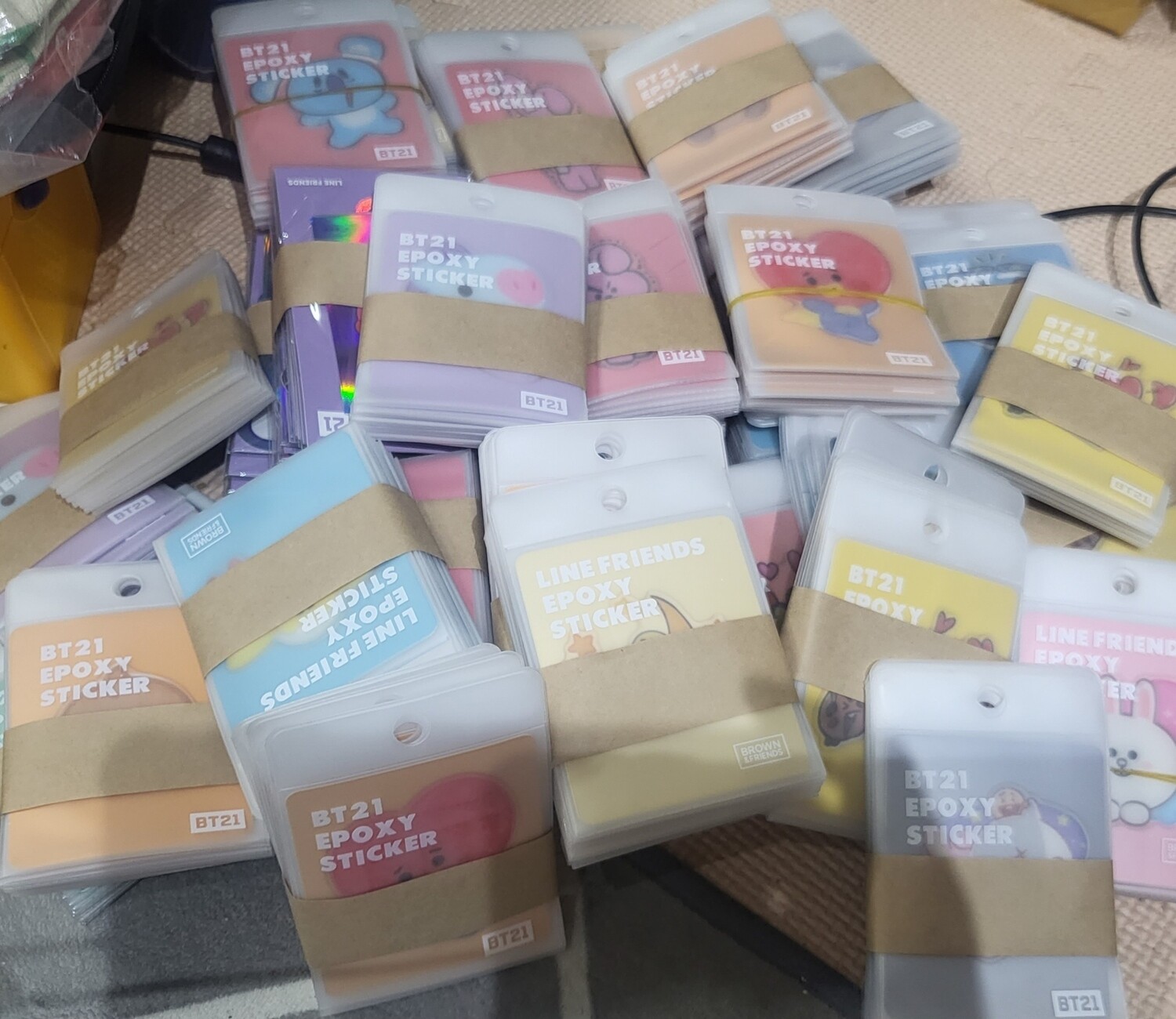 BT21 EPOXY STICKER