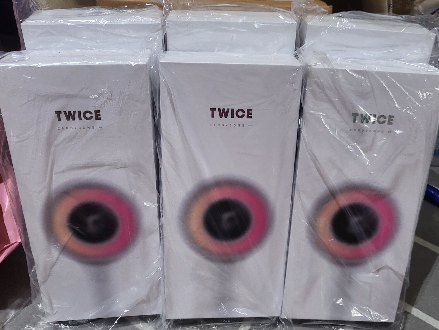 [ON HAND READY TO SHIP] TWICE OFFICIAL CANDYBONG ∞ (JYP/NO POB)