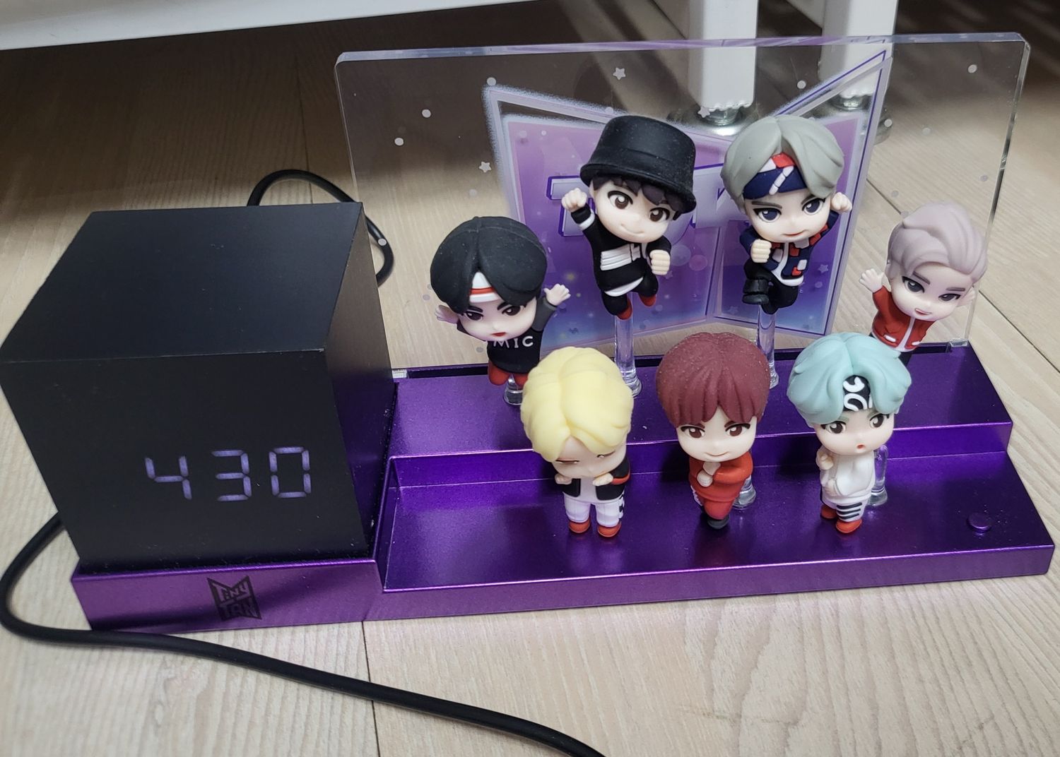 [Pre-Loved] BTS TINYTAN MICDROP FIGURE LED CLOCK