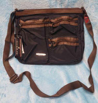 [New with Tag] GENOVA BRAND CROSSBAG