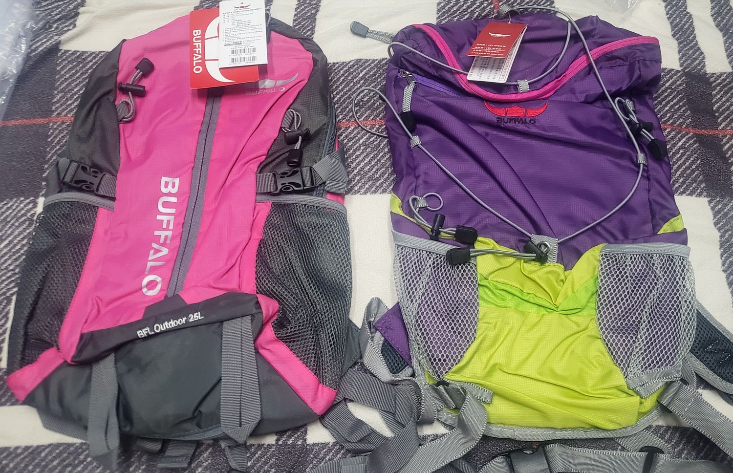 [NEW with TAG] BUFALLO BRAND HIKING BACKPACK (authentic)
