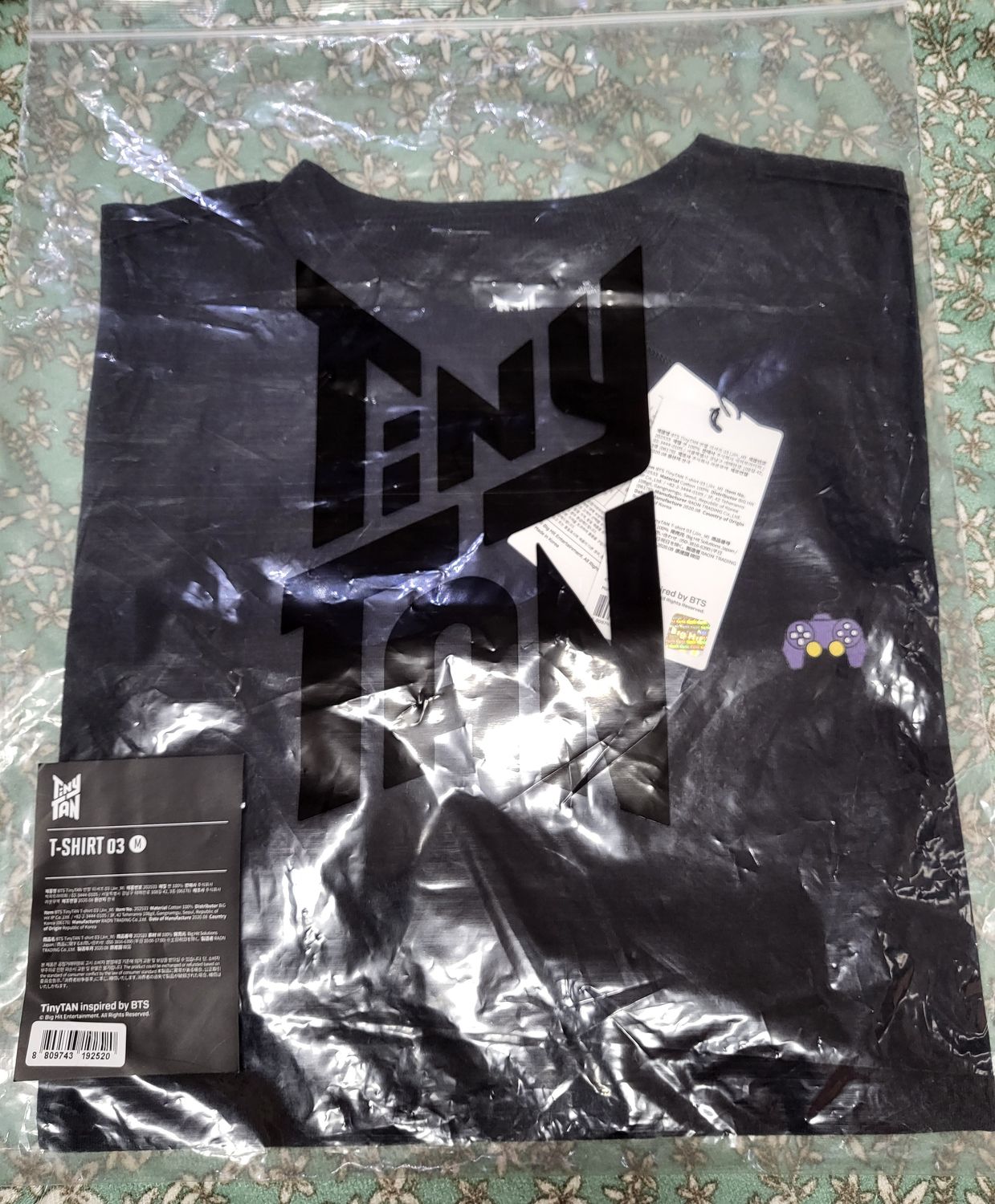 TINYTAN T-SHIRT TEE 03 (JIN) - NEW - Medium