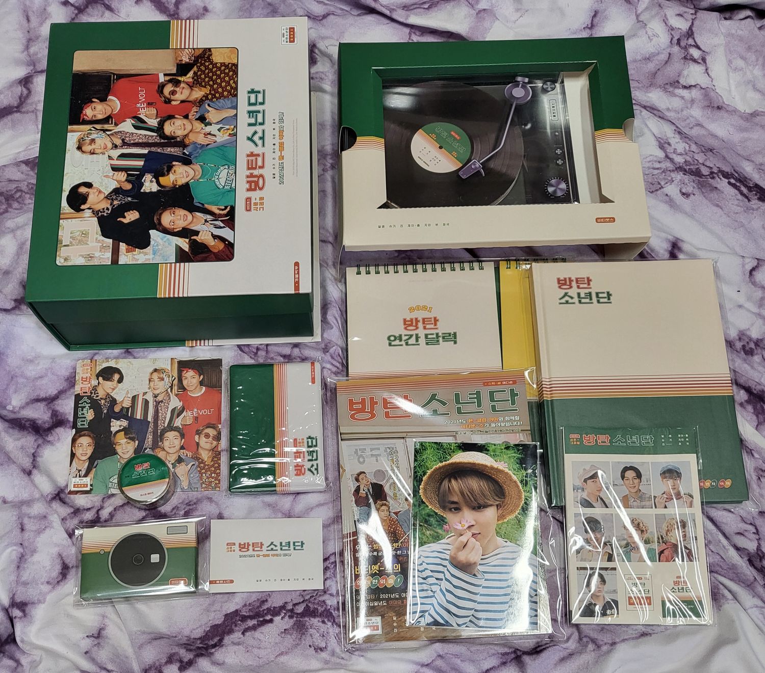 BTS 2021 Season's Greetings Full Set (Jimin Photo)