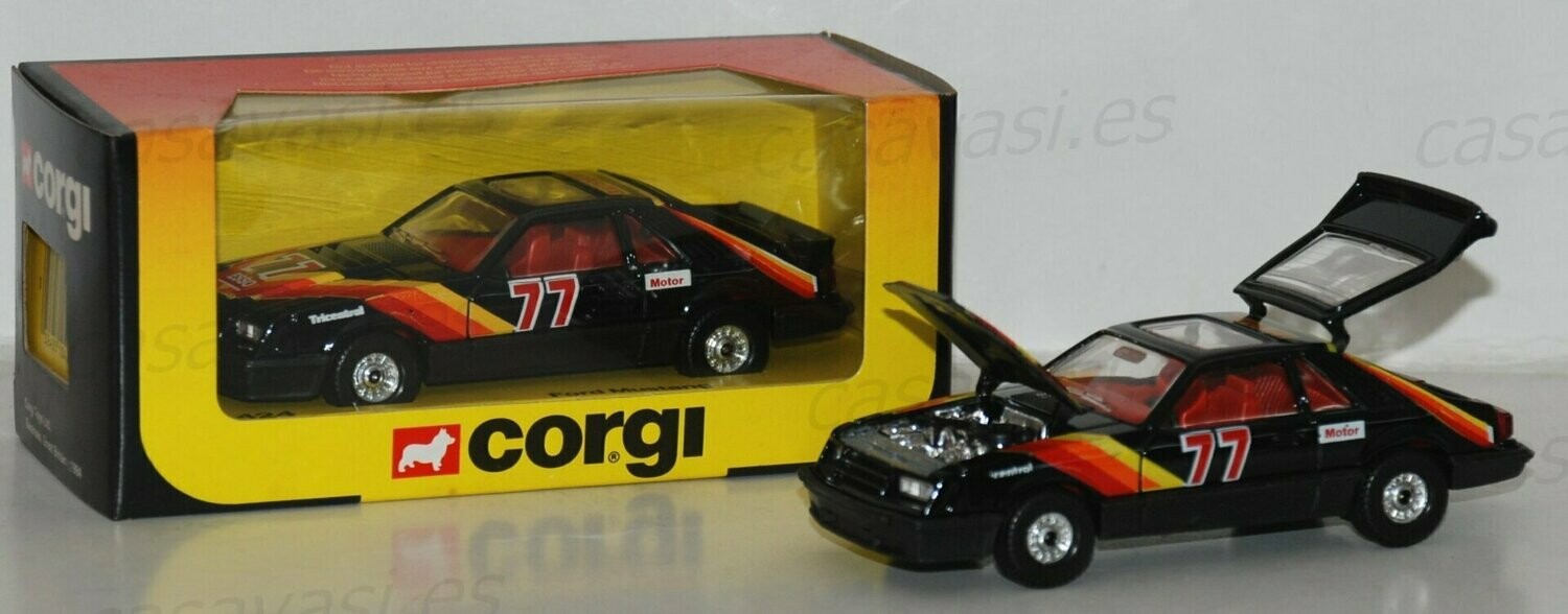 Corgi - 424 - 1984 - Ford Mustang 77 Esso
