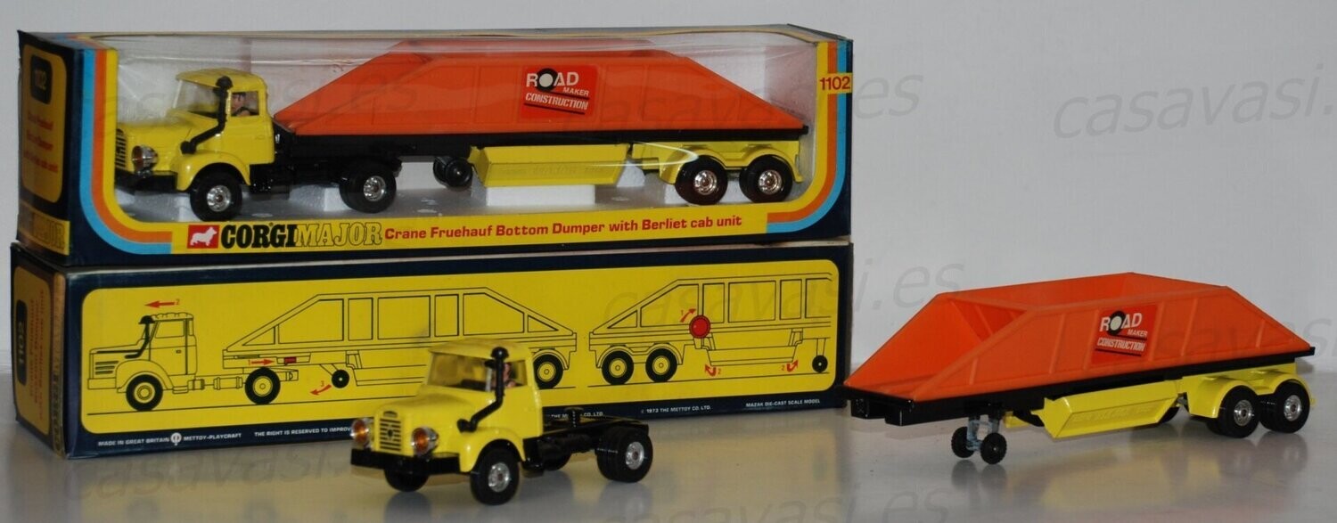 Corgi - 1102 - 1973 - Crane Freuhauft Bottom
Dumper with Berliet Cab Unit