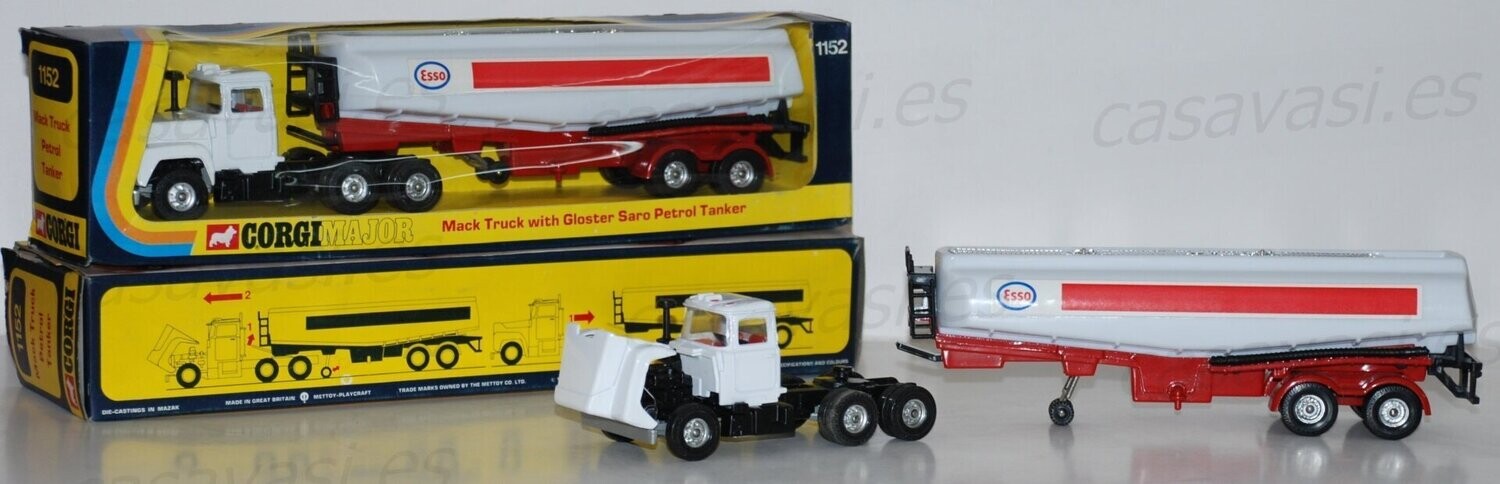 Corgi - 1152-1 - 1973 - Mack Truck with Gloster Saro
Articulated Petrol Tanker