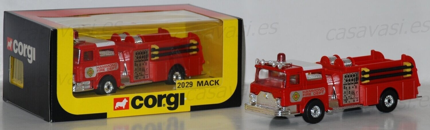 Corgi - 2029 - 1981 - Mack C.F. Fire Pumper