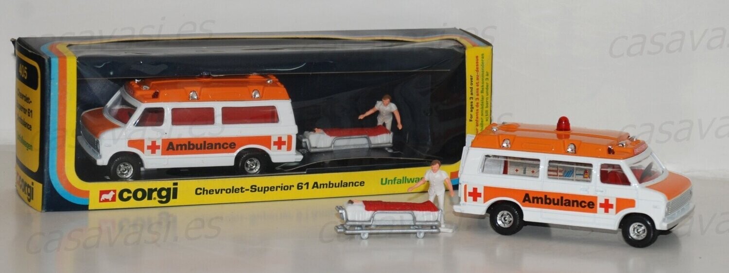 Corgi - 405 - 1977 - Chevrolet-Superior 61 Ambulance