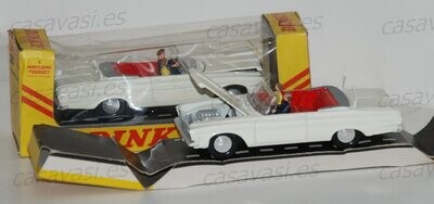 Dinky Toys - 115 - Plymouth Fury Sports