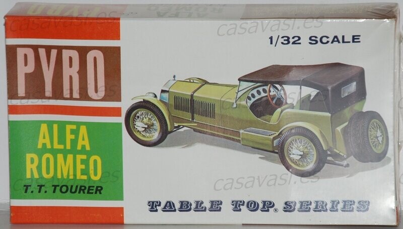 Pyro - 1967 - c338-60 - 1/32 - Nº 36 - Alfa Romeo T.T.Tourer
Box Sixe 20.5 x 11 cm.