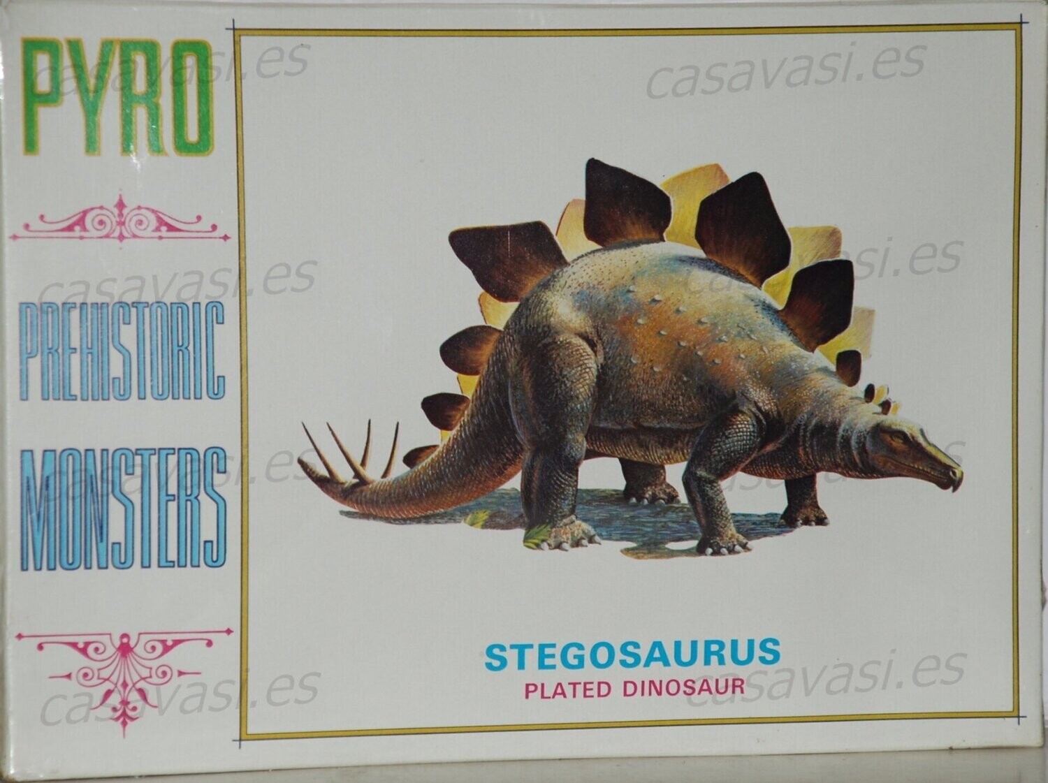 Pyro - d273-100 - Nº1 - Stegosaurus Plated Dinosaur
Box Size 25 x 18 cm.