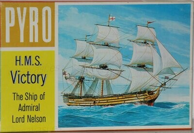 Pyro - c369-50 - Nº 9 - H.M.S.Victory - The Ship of Admiral Lord Nelson
Box Size 18.5 x 12 cm.