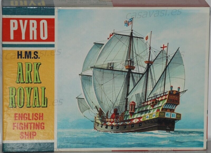 Pyro - 1965 - c251-100 - Nº 4 - H.M.S. Ark Royal - English Fighting Ship
Box Size 25 x 18 cm.