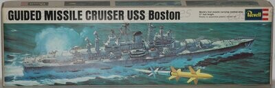 Revell - 1968 - h-461 - Made in G.B. - Guided Missile Cruiser USS Boston
17