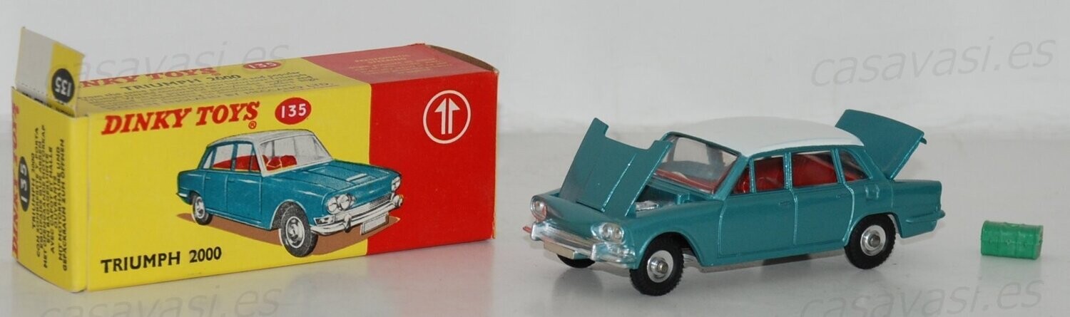 Dinky Toys - 135 - Triumph 2000