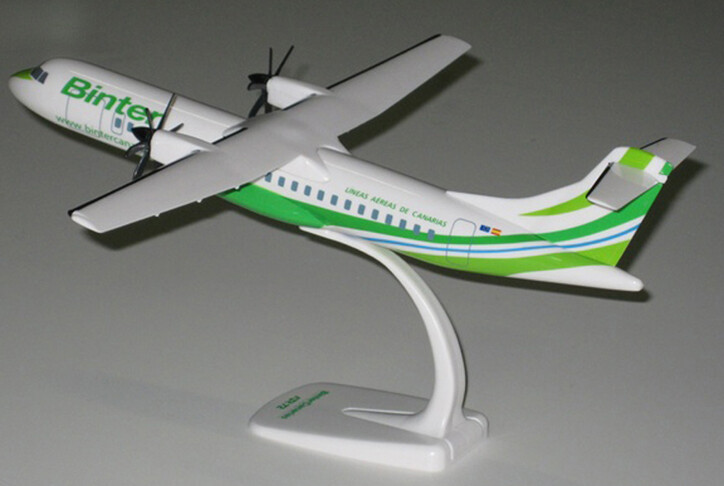 ATR72-500 BINTER 1/100