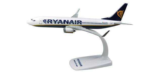 RYANAIR B737-800 1/200