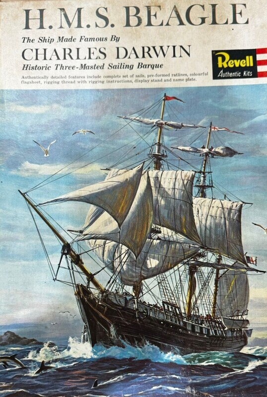 Revell-H-328-1966- HMS Beagle
Box Size 34,5 x 23.5 cm.